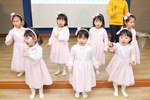  주일예배 영아부