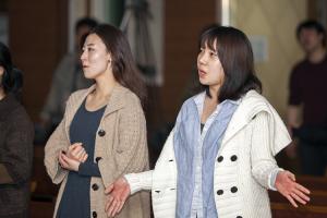  금요찬양집회 'The Call'