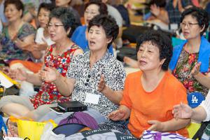  하계대성회 첫째날 개회예배