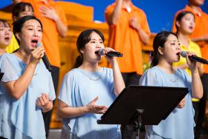  하계대성회 첫째날(찬양기도회)