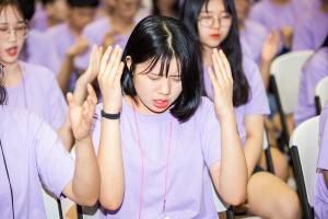  하계대성회 첫째날(찬양기도회)