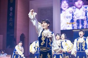  주일 3부예배 '평강가족 성탄축제'