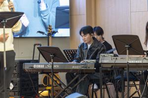  청년2부 그루터기 선교회 추수감사주일